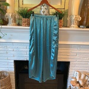 BB Dakota Aqua Satin Tie Waist Wide Leg Cropped Pants Size Medium Lounge